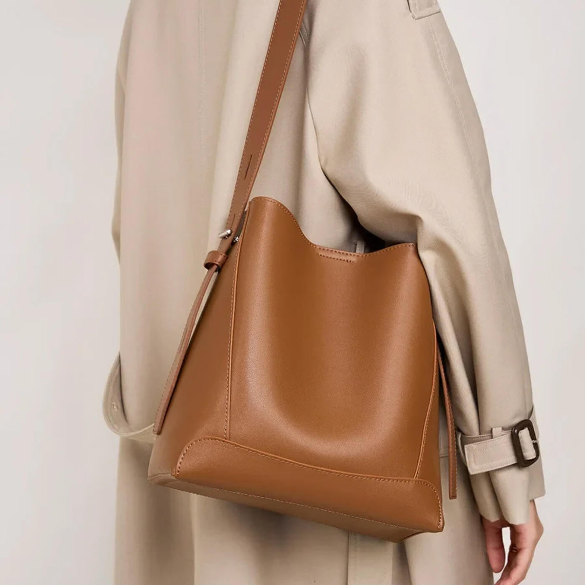 Odilia Shoulder Bag — view 3
